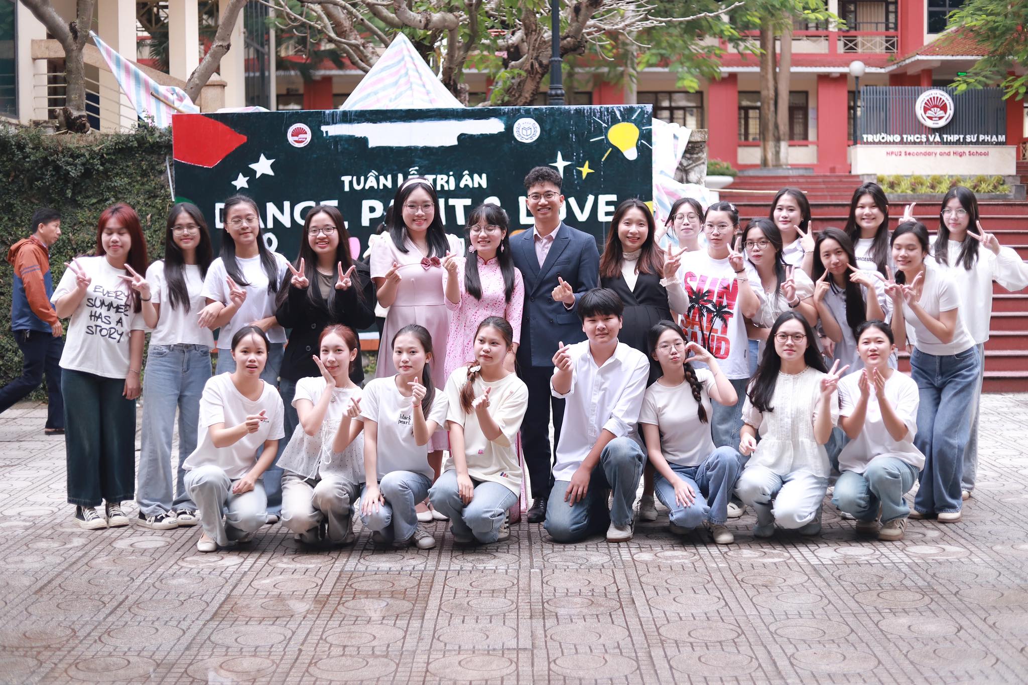 KHỞI ĐỘNG DỰ ÁN “TUẦN LỄ TRI ÂN” 2025 CỦA KHOA TIẾNG ANH, TRƯỜNG ĐẠI HỌC SƯ PHẠM HÀ NỘI 2